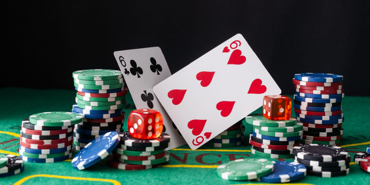 Poker face là gì? Ý nghĩa và cách rèn luyện biểu cảm lạnh lùng trong poker Poker face là gì? Ý nghĩa và cách rèn luyện biểu cảm lạnh lùng trong poker