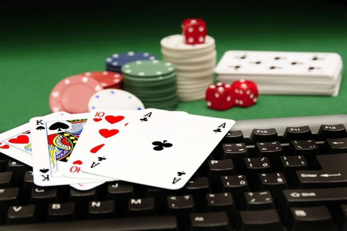 Bảng poker: Cách hiểu và sử dụng hiệu quả cho người chơi Bảng poker: Cách hiểu và sử dụng hiệu quả cho người chơi